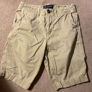 Men’s American Eagle shorts